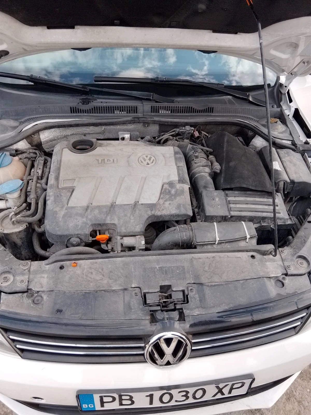 VW Jetta TDI, снимка 11 - Автомобили и джипове - 54506426