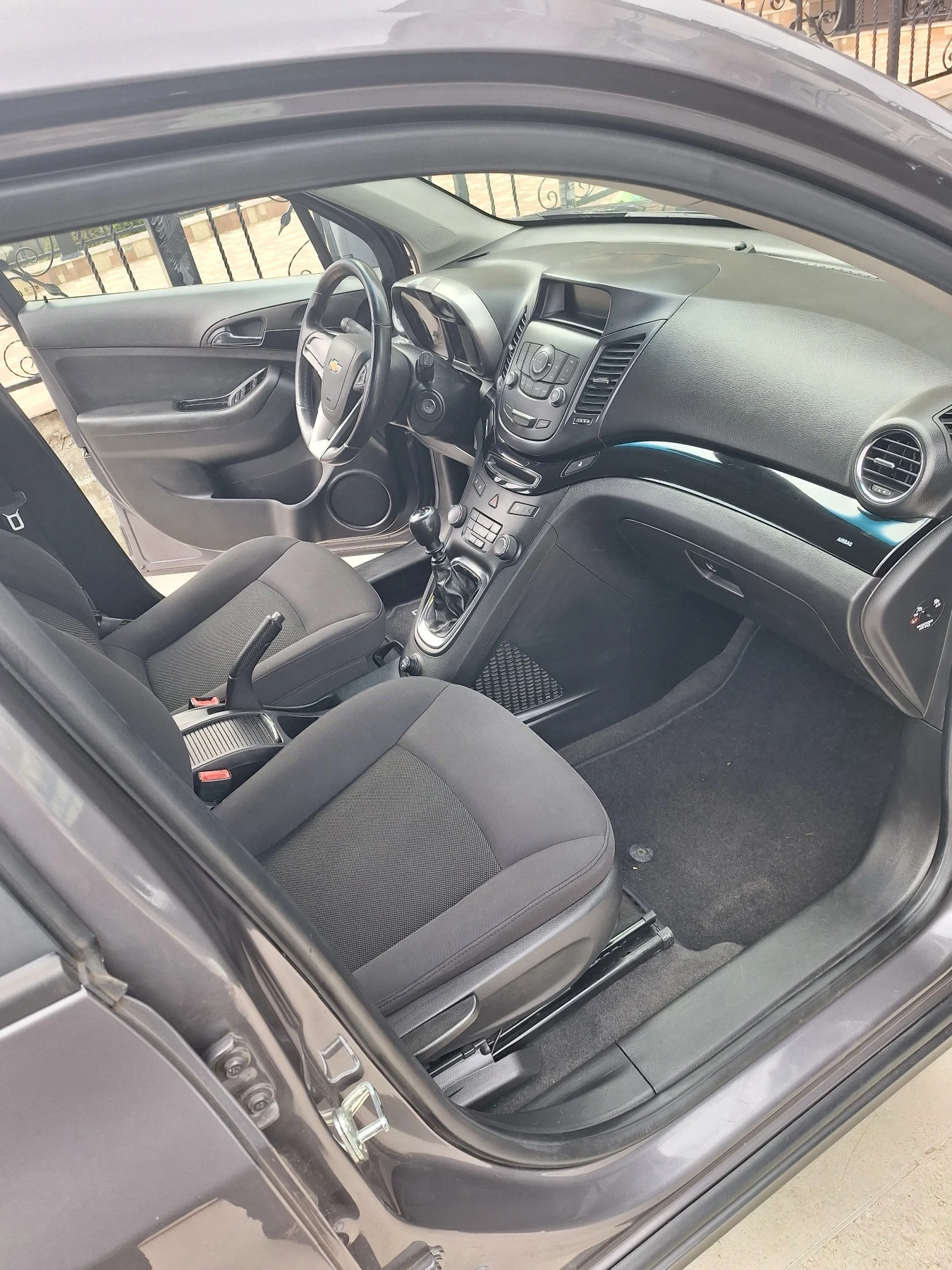 Chevrolet Orlando 2.0D 163, снимка 8 - Автомобили и джипове - 54660248