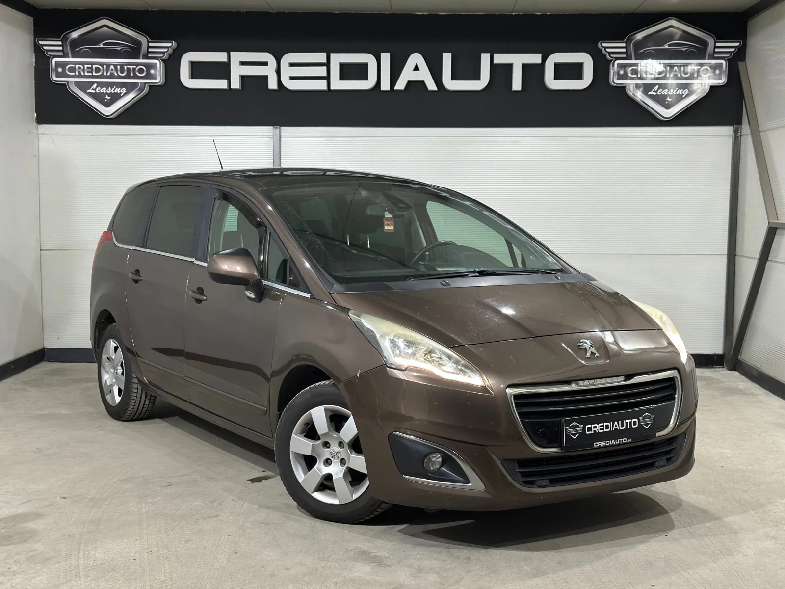 Peugeot 5008 NAVI* PANO, снимка 3 - Автомобили и джипове - 54739538
