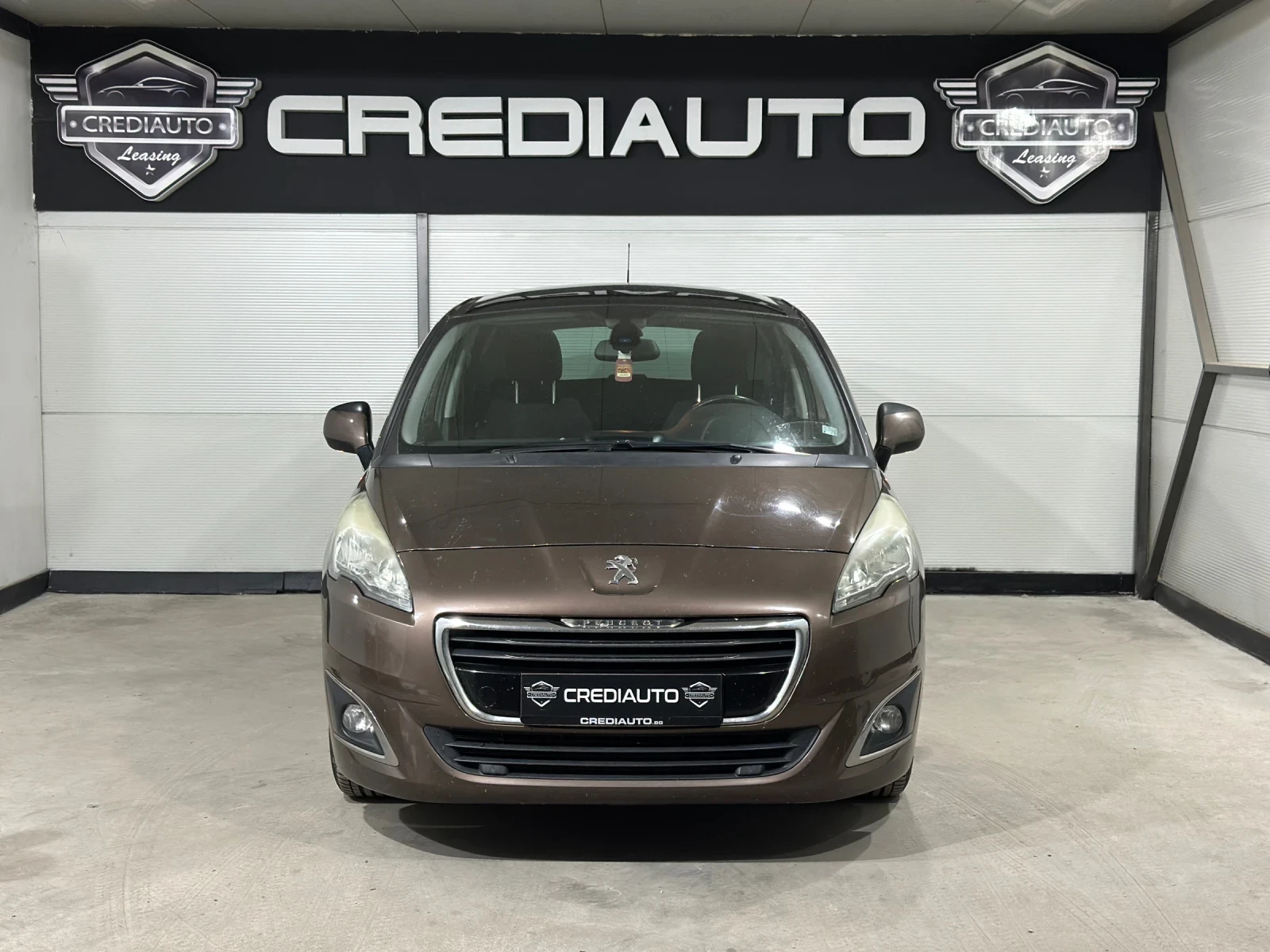 Peugeot 5008 NAVI* PANO, снимка 2 - Автомобили и джипове - 54739538