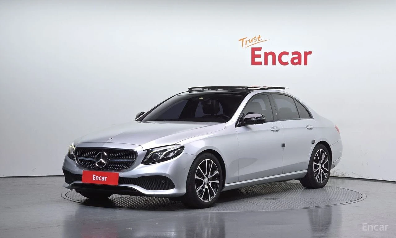 Mercedes-Benz E 300 AMG* PACK* ДИГИТАЛНО* ТАБЛО* BURMESTER* 360КАМЕРА*