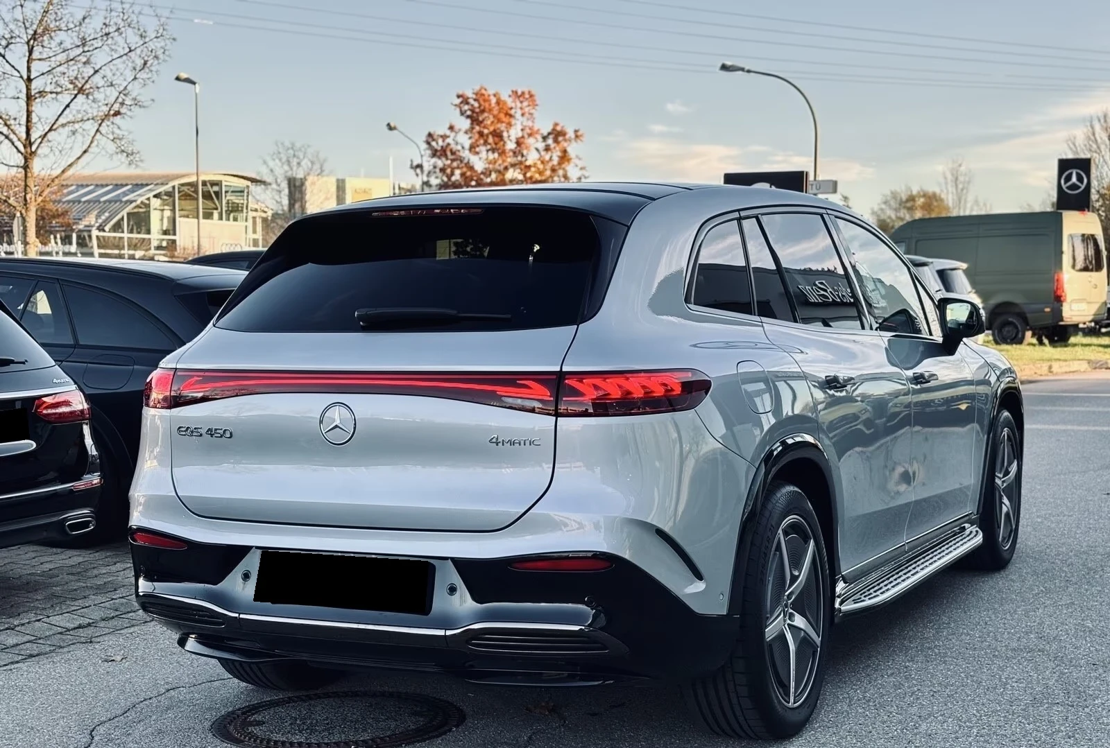 Mercedes-Benz EQS 450+ / SUV / AMG / AIRMATIC / 360/ HUD / NIGHT, снимка 7 - Автомобили и джипове - 55036581