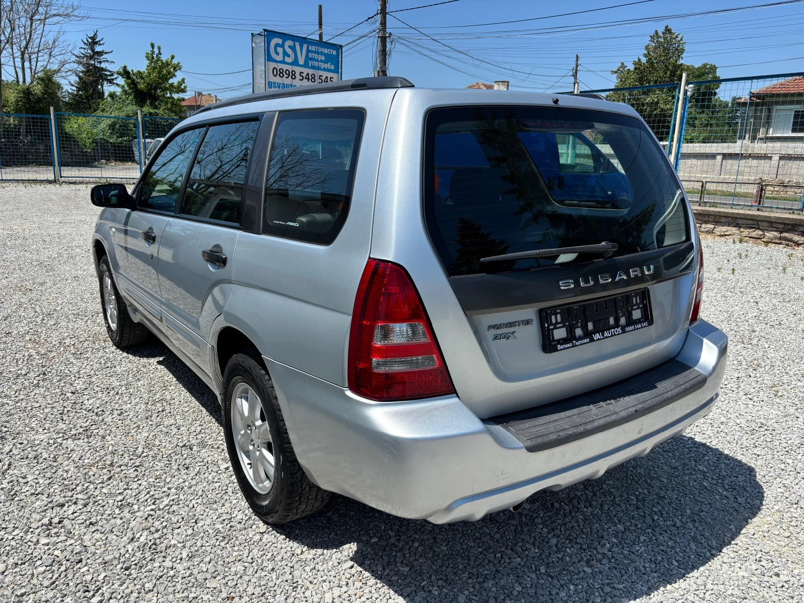 Subaru Forester 2.0i 125 кс 4X4 НОВ ВНОС ГЕРМАНИЯ, снимка 4 - Автомобили и джипове - 55086828