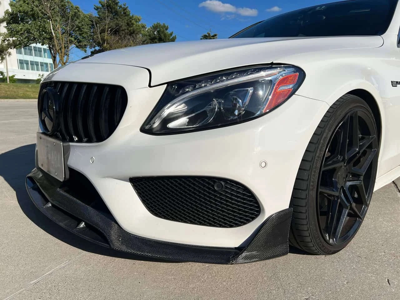 Mercedes-Benz C 400 * Best looking C400 with all carbon fiber upgrades, снимка 4 - Автомобили и джипове - 55164204