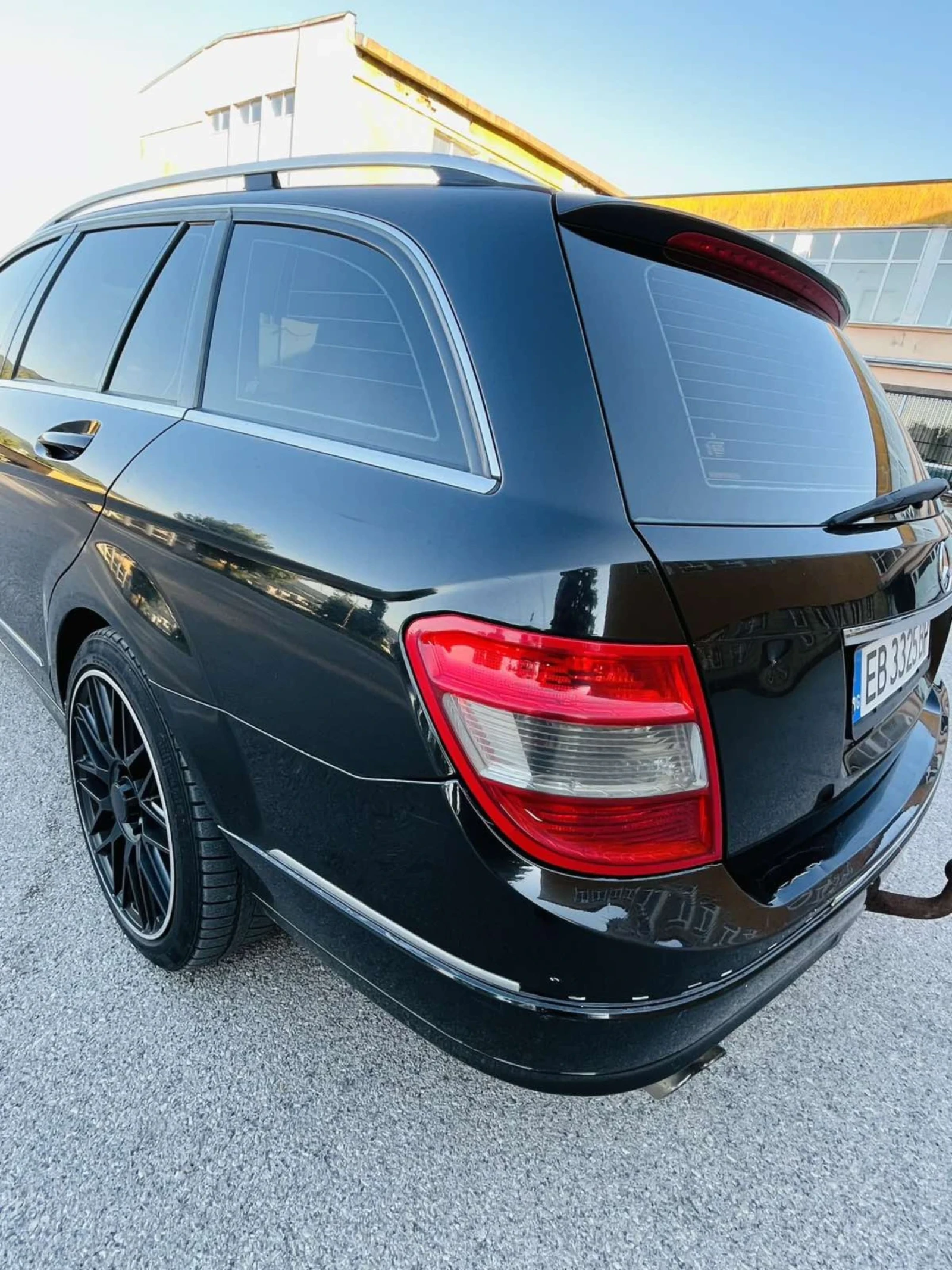 Mercedes-Benz C 200, снимка 11 - Автомобили и джипове - 55242375