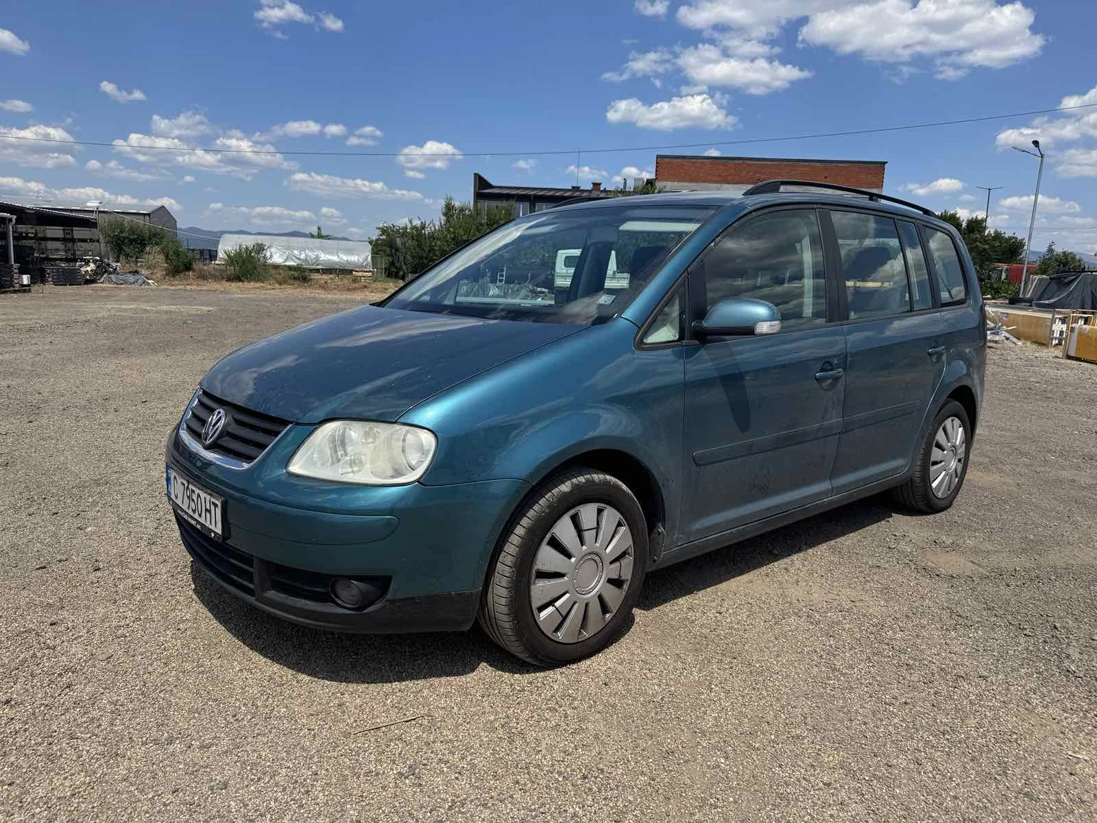 VW Touran 2.0, снимка 5 - Автомобили и джипове - 55528469