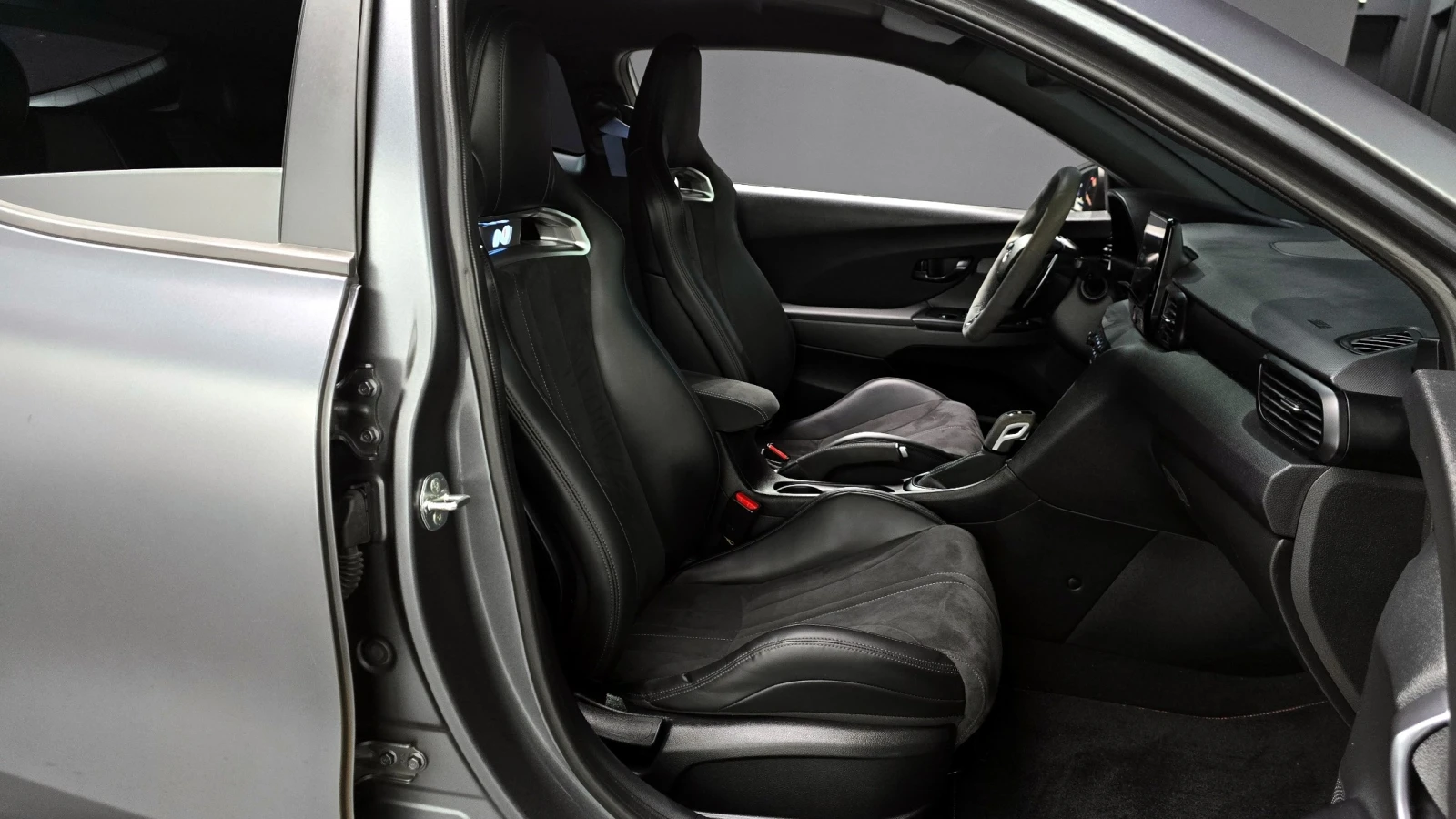 Hyundai Veloster  N Performance, снимка 14 - Автомобили и джипове - 55552311