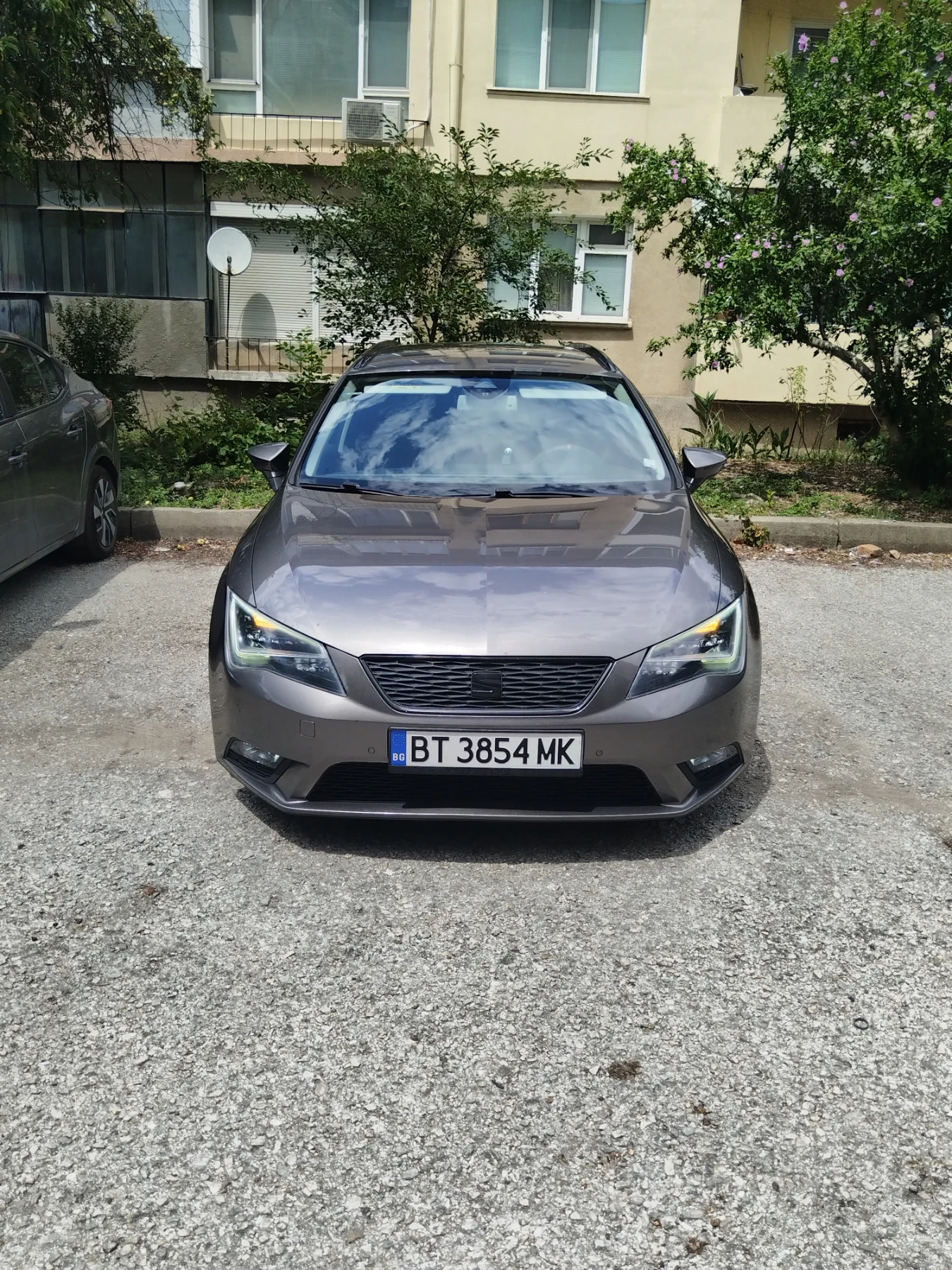 Seat Leon, снимка 3 - Автомобили и джипове - 55611321