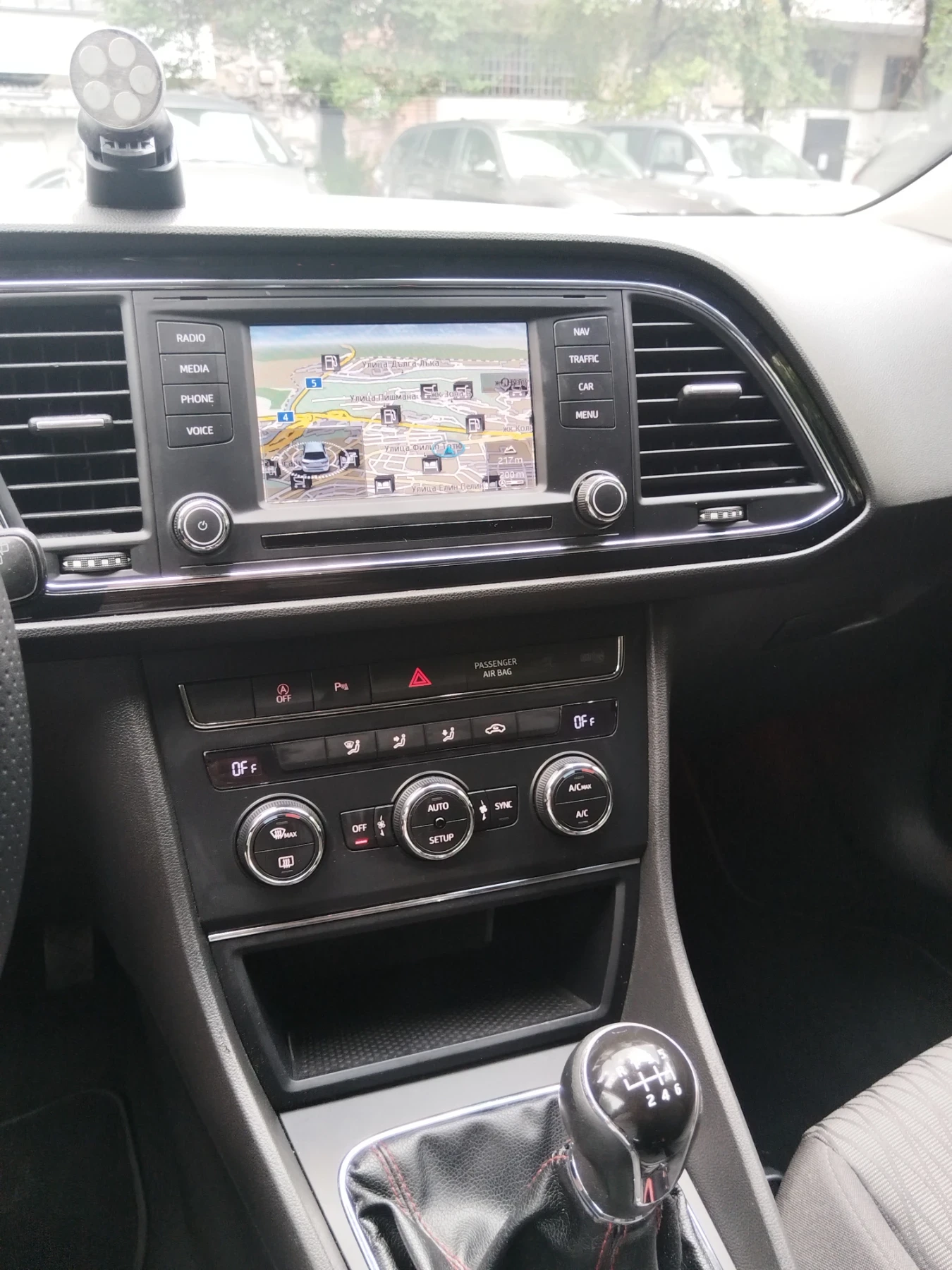 Seat Leon, снимка 6 - Автомобили и джипове - 55611321