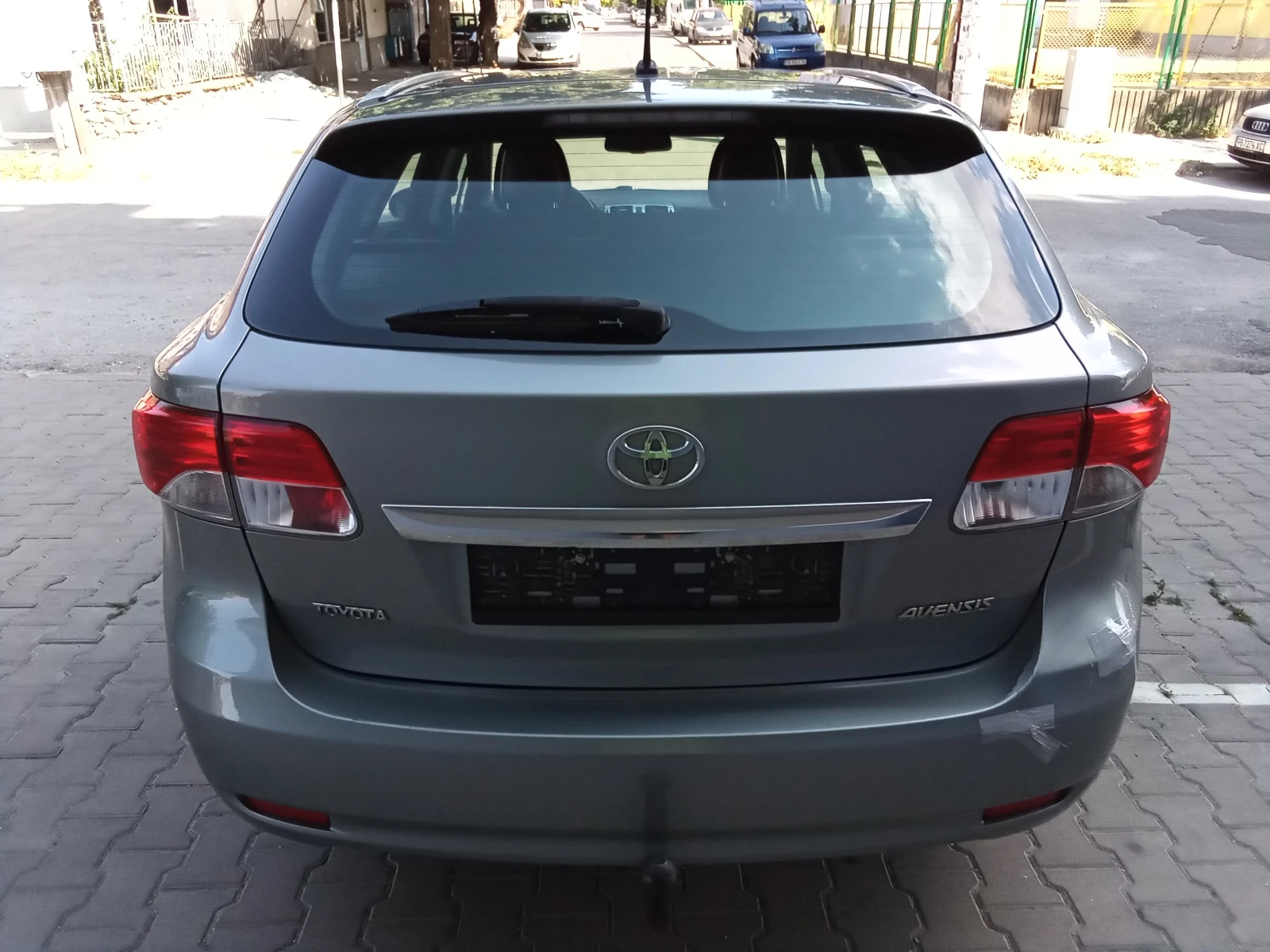 Toyota Avensis 2.0D4D-124kc. FACELIFT, снимка 7 - Автомобили и джипове - 55804398
