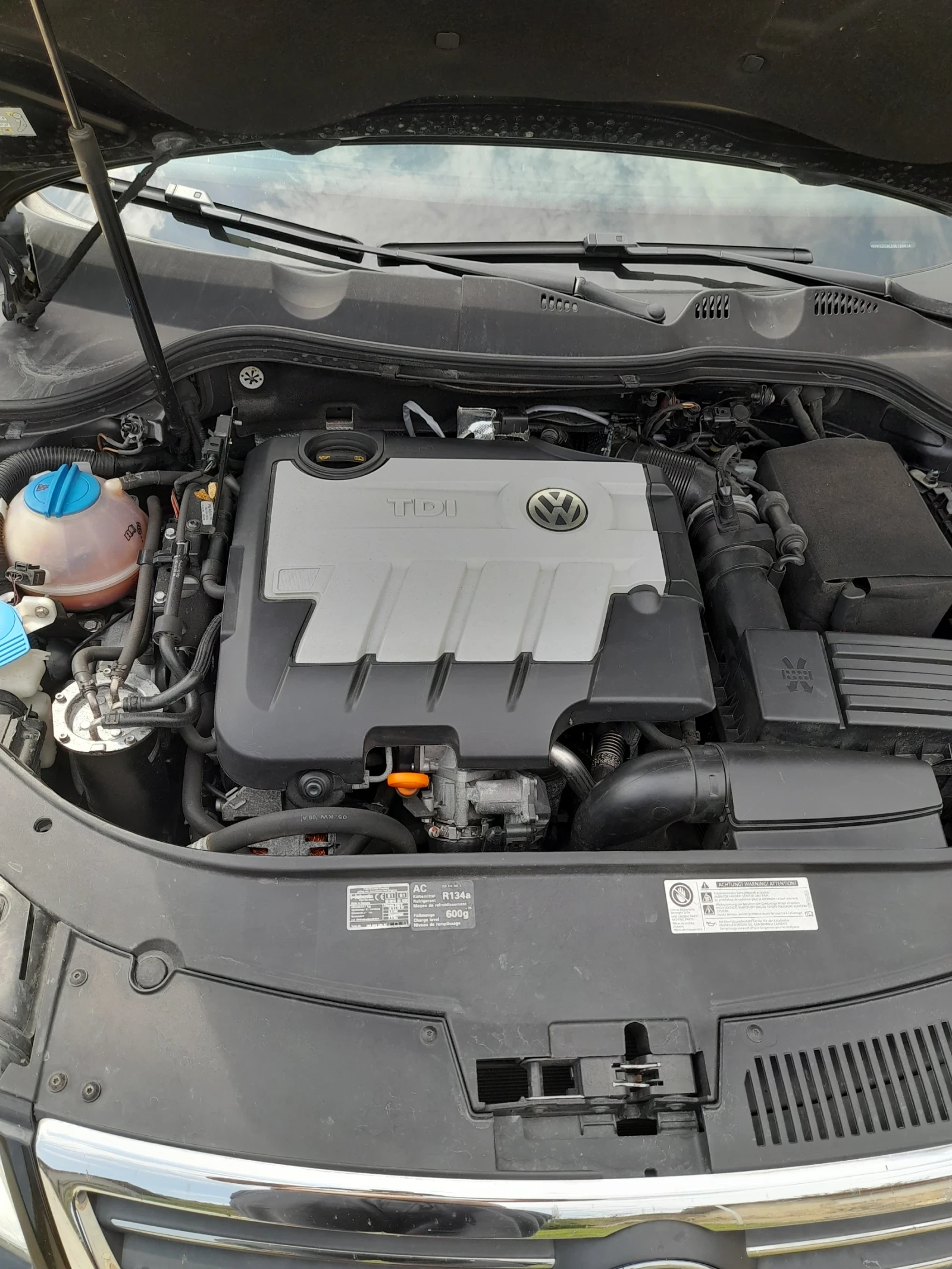 VW Passat, снимка 9 - Автомобили и джипове - 55823284