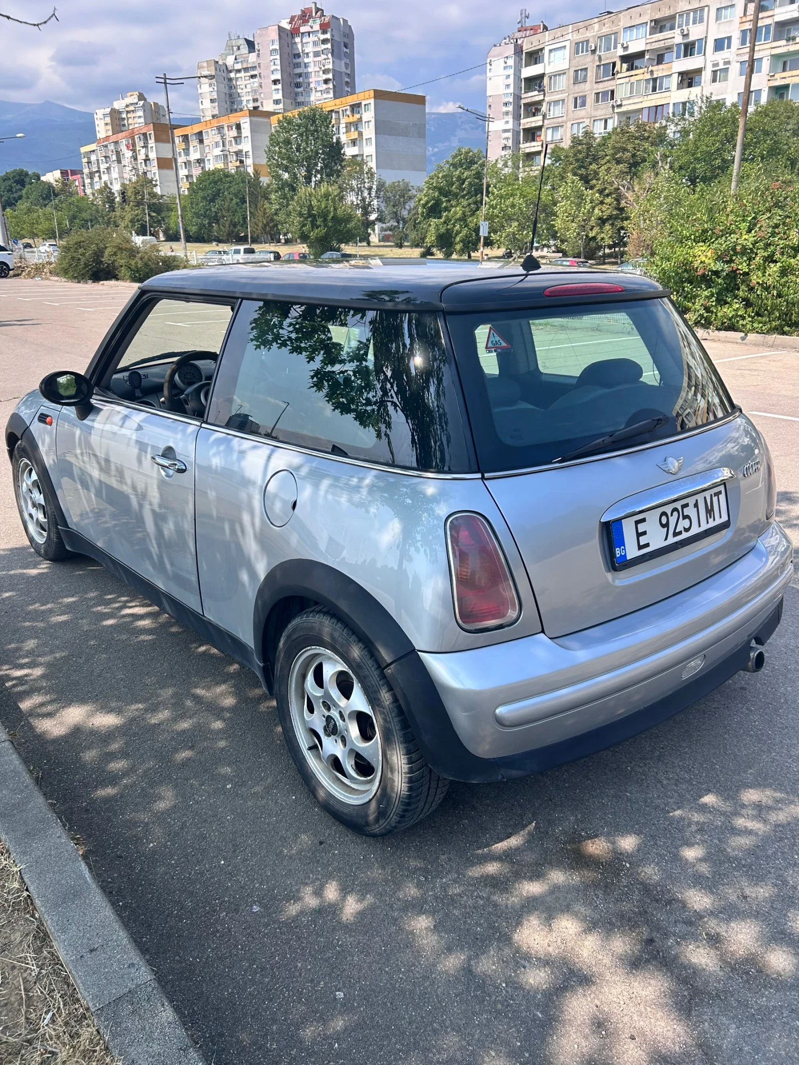 Mini Cooper Газ-бензин , снимка 5 - Автомобили и джипове - 56073831