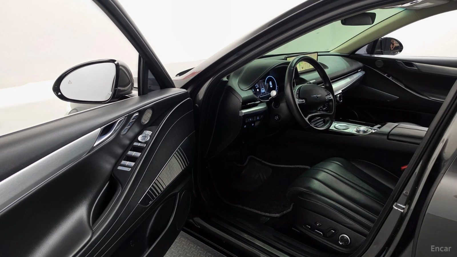 Genesis G80 RG3 e-AWD , снимка 10 - Автомобили и джипове - 56112401
