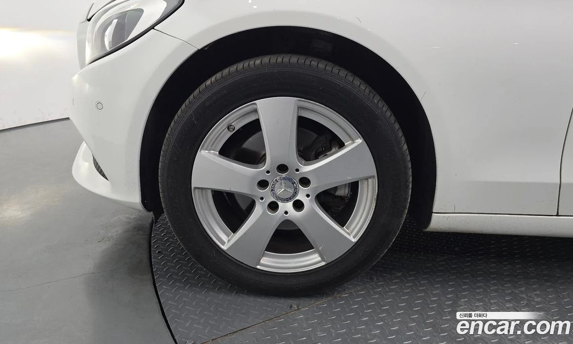 Mercedes-Benz C 200 C200, снимка 5 - Автомобили и джипове - 56122481