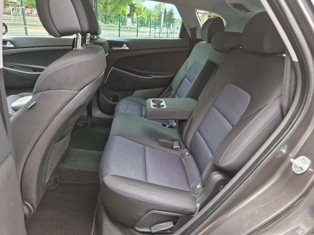 Hyundai Tucson 1.7 CRDI EURO 6B, снимка 12 - Автомобили и джипове - 56148011