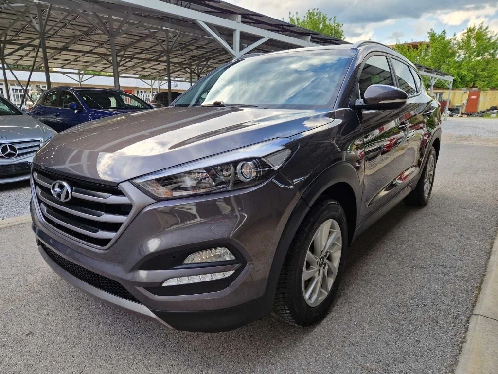 Hyundai Tucson 1.7 CRDI EURO 6B, снимка 2 - Автомобили и джипове - 56148011