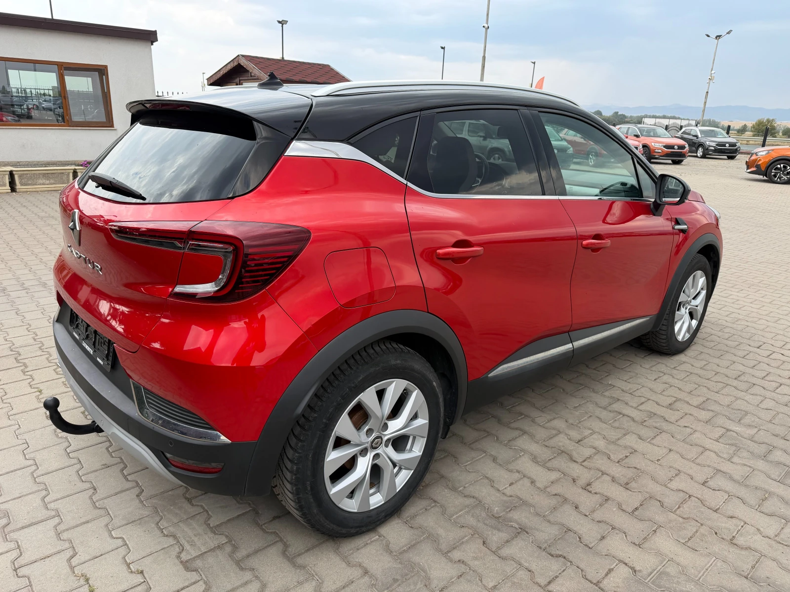 Renault Captur 1.5DCI AVTOMAT/NAVI/KOJA/KAMERAEURO 6, снимка 6 - Автомобили и джипове - 56165881