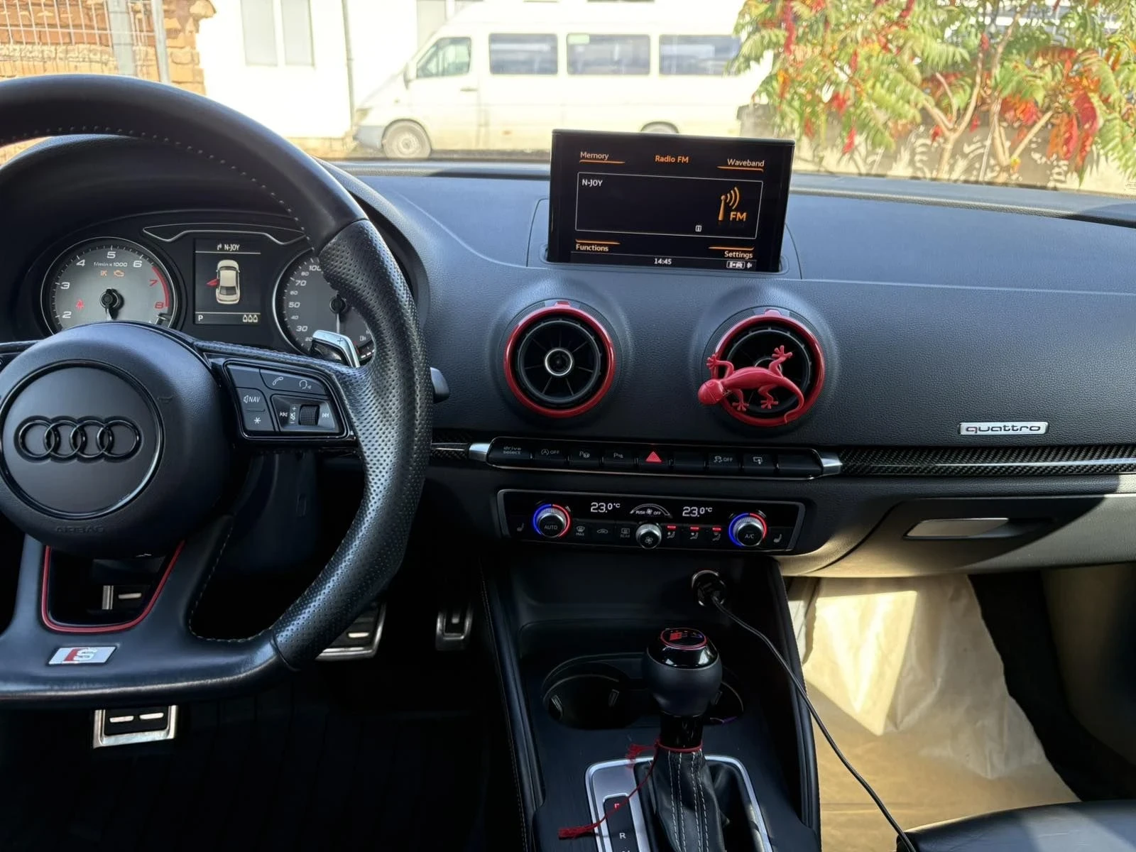 Audi S3 S3 Exclusive Stage 3, снимка 13 - Автомобили и джипове - 56569933