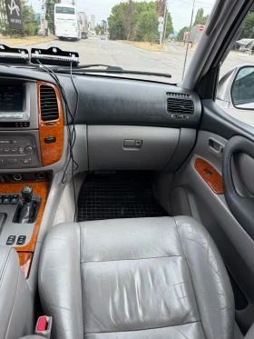 Toyota Land cruiser J100, снимка 10