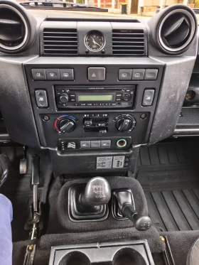 Land Rover Defender TD4 Swiss, снимка 10
