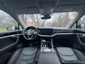 VW Touareg R-line/Digital Cockpit/ - 43900 € / 85860.94 лв. - 23276722 8