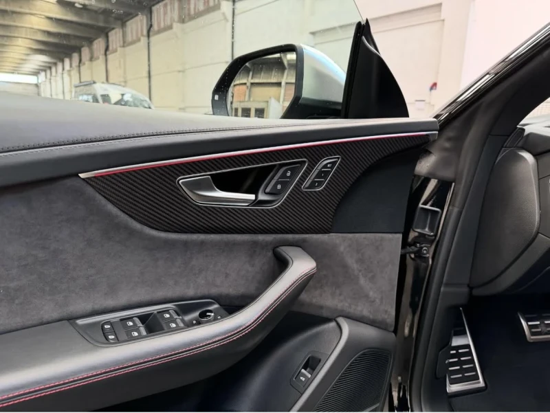 Audi RSQ8 * Bang&Olufsen* PANO* Carbon* RS Exhaust* , снимка 9 - Автомобили и джипове - 52562974