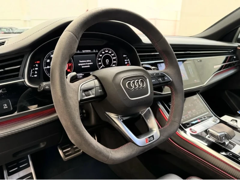 Audi RSQ8 * Bang&Olufsen* PANO* Carbon* RS Exhaust* , снимка 8 - Автомобили и джипове - 52562974