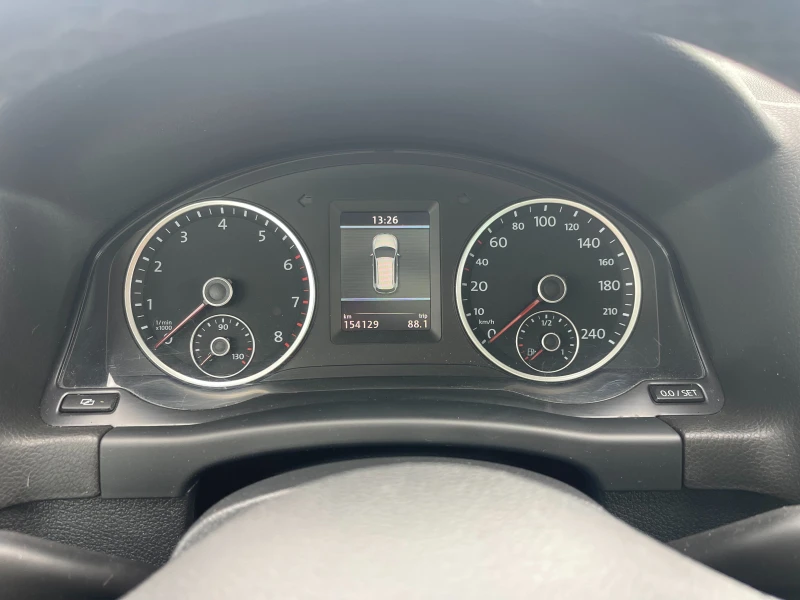 VW Tiguan 2.0 TSI 4motion Sp&Style 180ps. Швейцария, снимка 11 - Автомобили и джипове - 52233175
