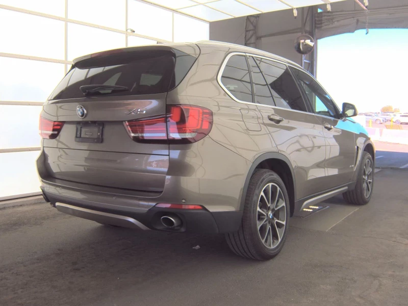 BMW X5 xDrive 35I, снимка 4 - Автомобили и джипове - 52337250