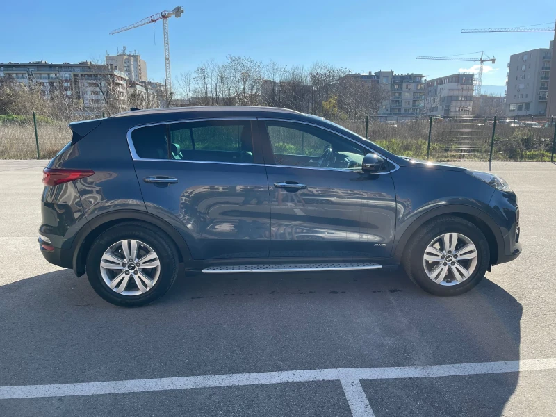 Kia Sportage, снимка 2 - Автомобили и джипове - 52773922