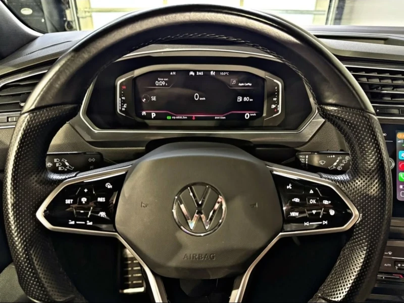 VW Tiguan R-line/Black edition/Pano/Carplay/65000км/серв ист, снимка 8 - Автомобили и джипове - 53589532