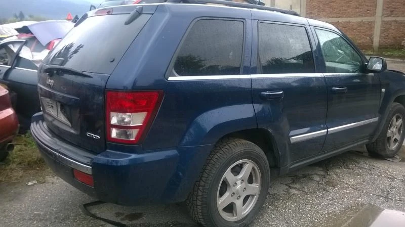 Jeep Grand cherokee 3.0d, снимка 3 - Автомобили и джипове - 49530272