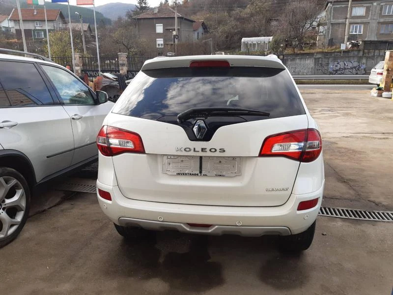 Renault Koleos 2.0д - изображение 6