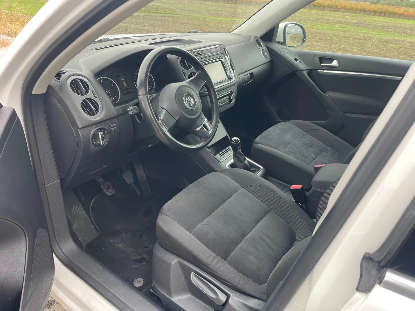 VW Tiguan 2.0 TSI 4motion Sp&Style 180ps. Швейцария - изображение 9