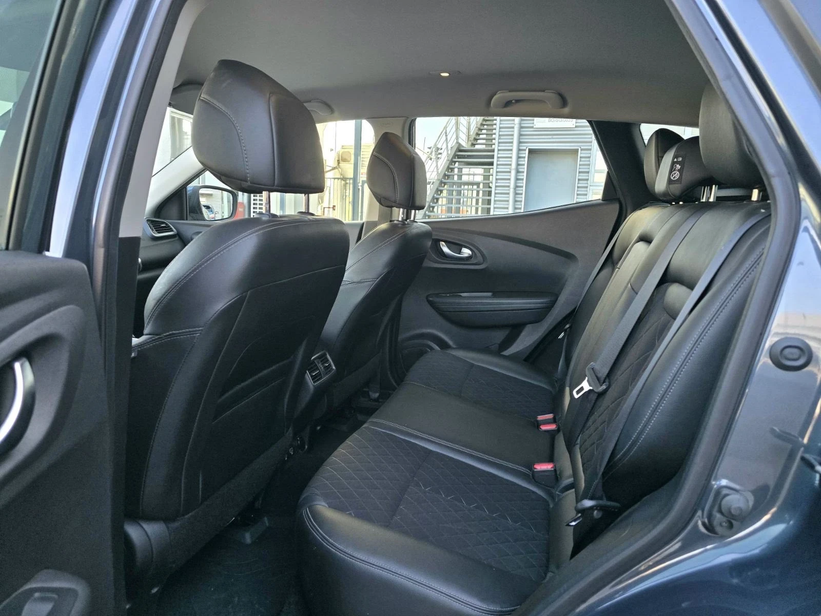 Renault Kadjar 1.3 TCe 160kc, снимка 7 - Автомобили и джипове - 53838966
