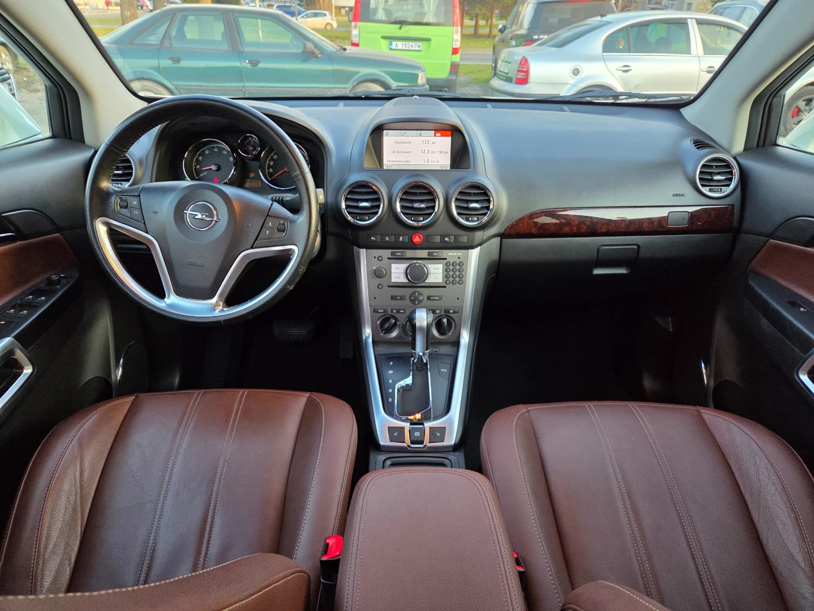 Opel Antara 2.4БЕНЗИН-АВТОМАТ4х4, снимка 14 - Автомобили и джипове - 53879560