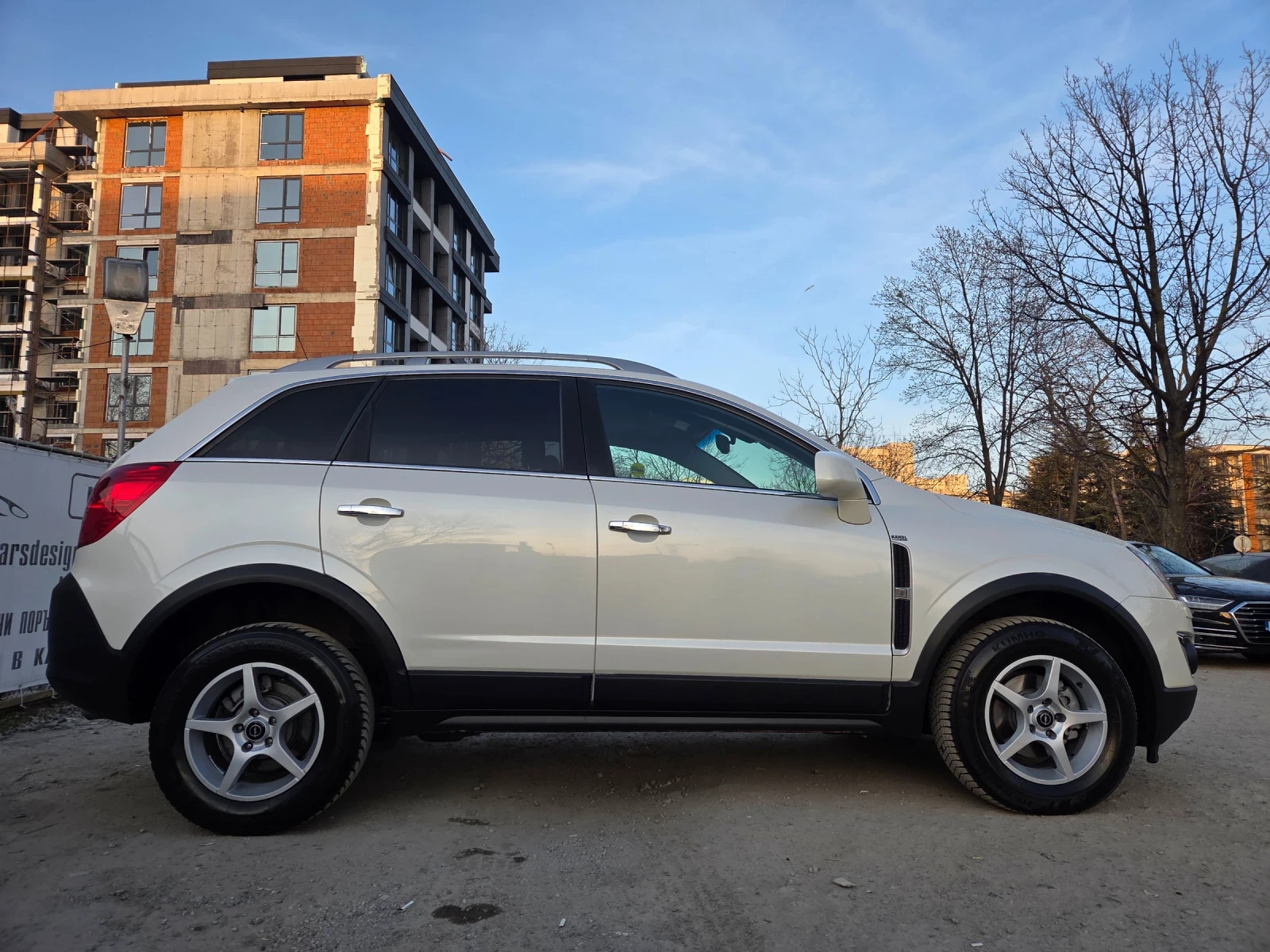 Opel Antara 2.4БЕНЗИН-АВТОМАТ4х4, снимка 8 - Автомобили и джипове - 53879560