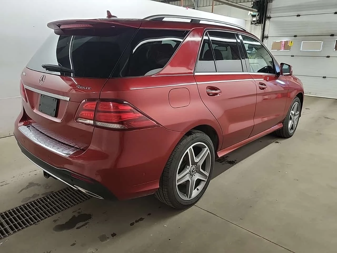 Mercedes-Benz GLE 400 | HAR/KARDON| 360| ��������| 2 �����| PANO| CARFAX | Mobile.bg � ����������� 5