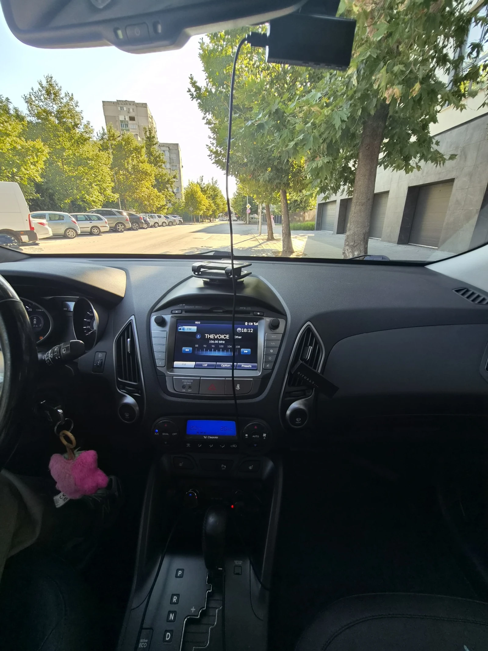 Hyundai IX35 4x4, снимка 14 - Автомобили и джипове - 55539259