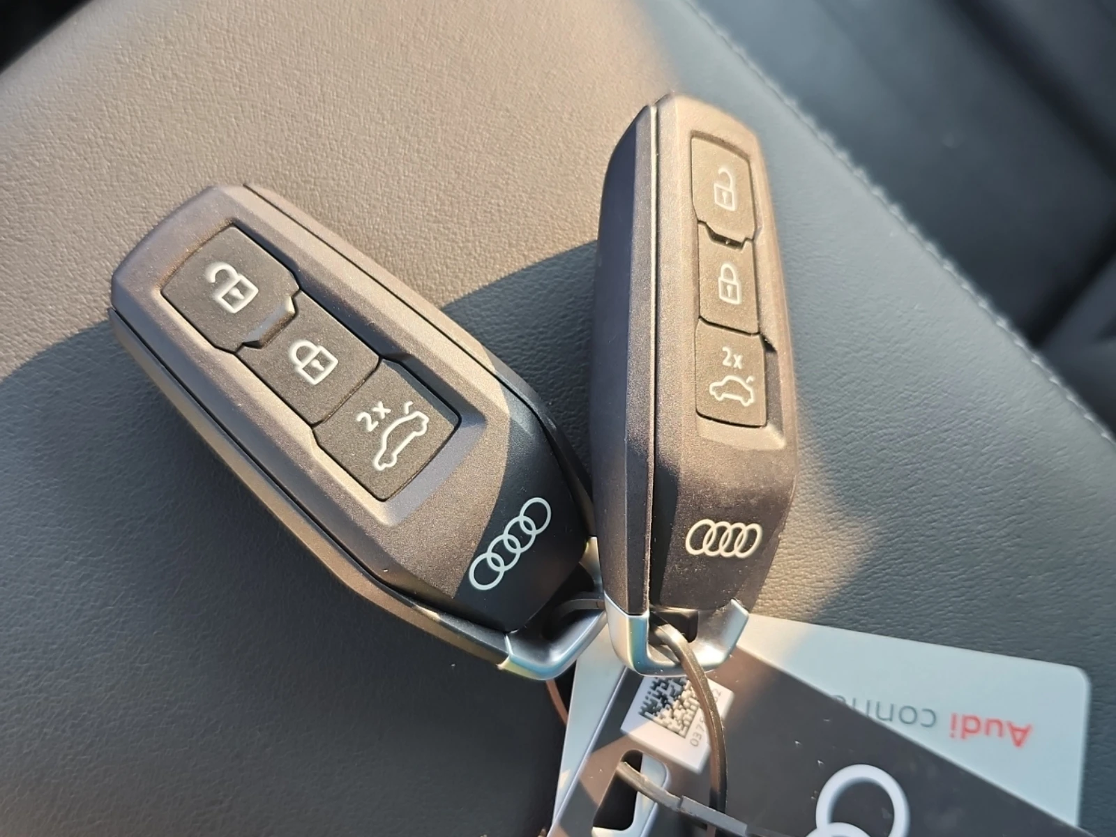 Audi Q5 PROGRESSIV* 2 ЧИФТА ГУМИ* СЕРВИЗНА ИСТОРИЯ, снимка 7 - Автомобили и джипове - 55927533