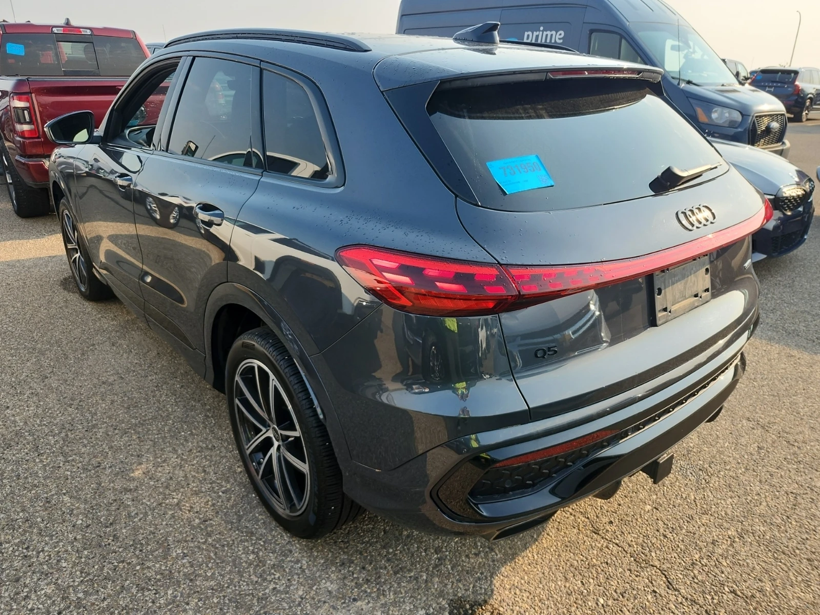 Audi Q5 PROGRESSIV* 2 ЧИФТА ГУМИ* СЕРВИЗНА ИСТОРИЯ, снимка 4 - Автомобили и джипове - 55927533