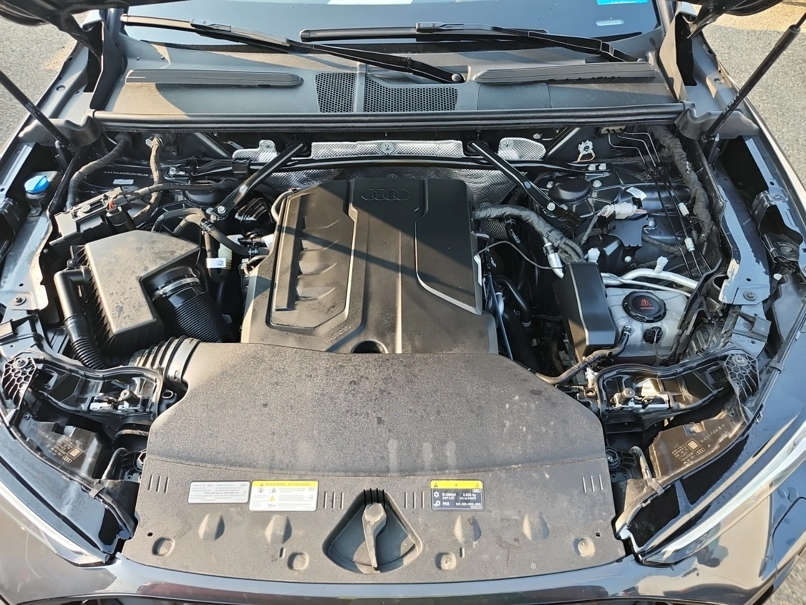 Audi Q5 PROGRESSIV* 2 ЧИФТА ГУМИ* СЕРВИЗНА ИСТОРИЯ, снимка 12 - Автомобили и джипове - 55927533