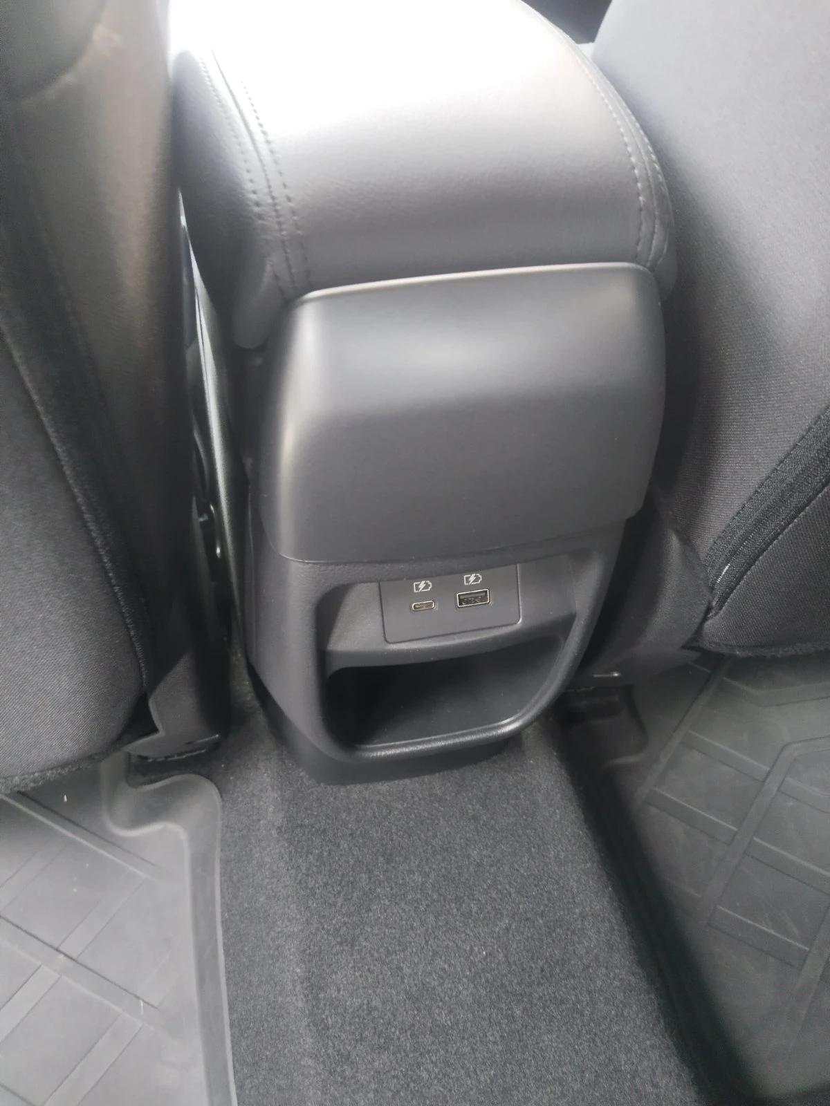 Nissan Juke N-Connecta, снимка 13 - Автомобили и джипове - 56005266
