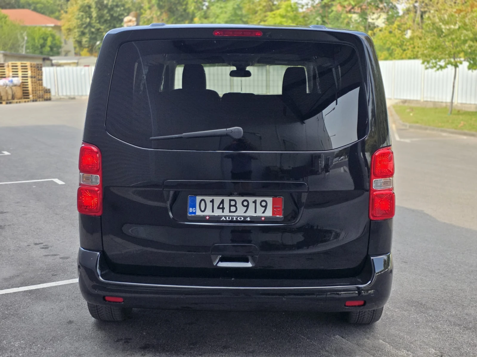 Citroen Spacetourer Jumpi/2.0 HDI/150 к.с./9 места/NAVI/SWISS, снимка 5 - Автомобили и джипове - 56040848