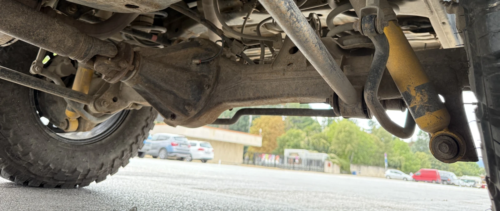 Toyota Land cruiser J100, снимка 15 - Автомобили и джипове - 56482369