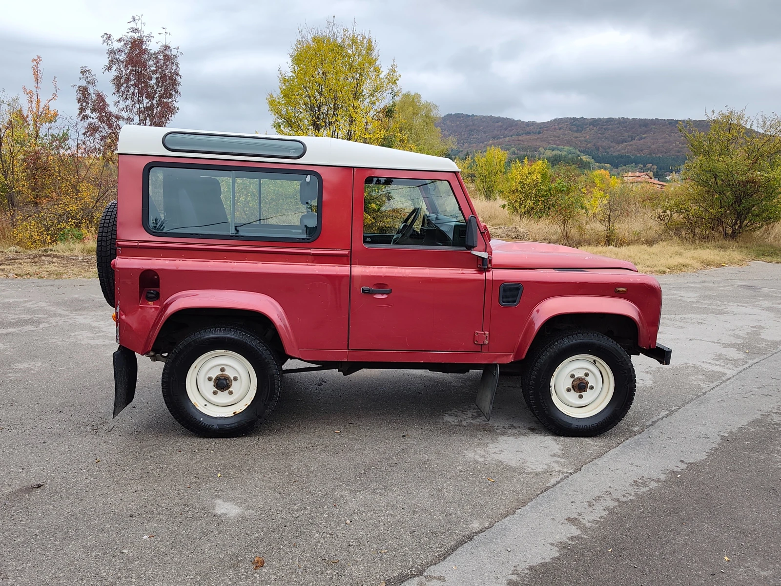 Land Rover Defender TD4 Swiss