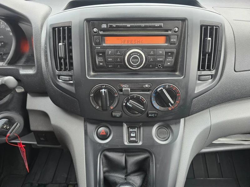 Nissan NV200 КЕМПЕР 1.5DCI 86кс ЕВРО 4, снимка 10 - Бусове и автобуси - 52989167