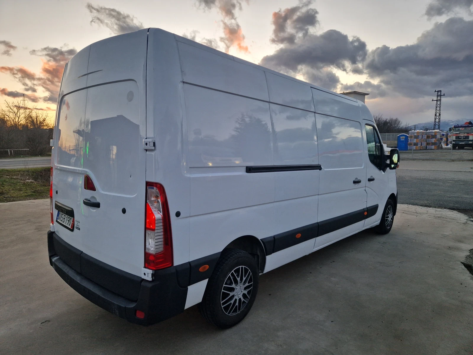Renault Master Макси евро6 без ад блу 2.3cdi - изображение 4