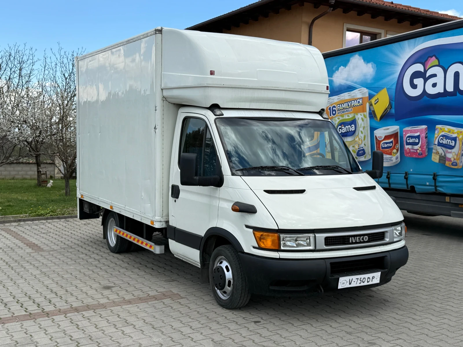 Iveco Daily 35C13 KAT Б 3.5Т ПАДАЩ БОРД, снимка 2 - Бусове и автобуси - 54150567