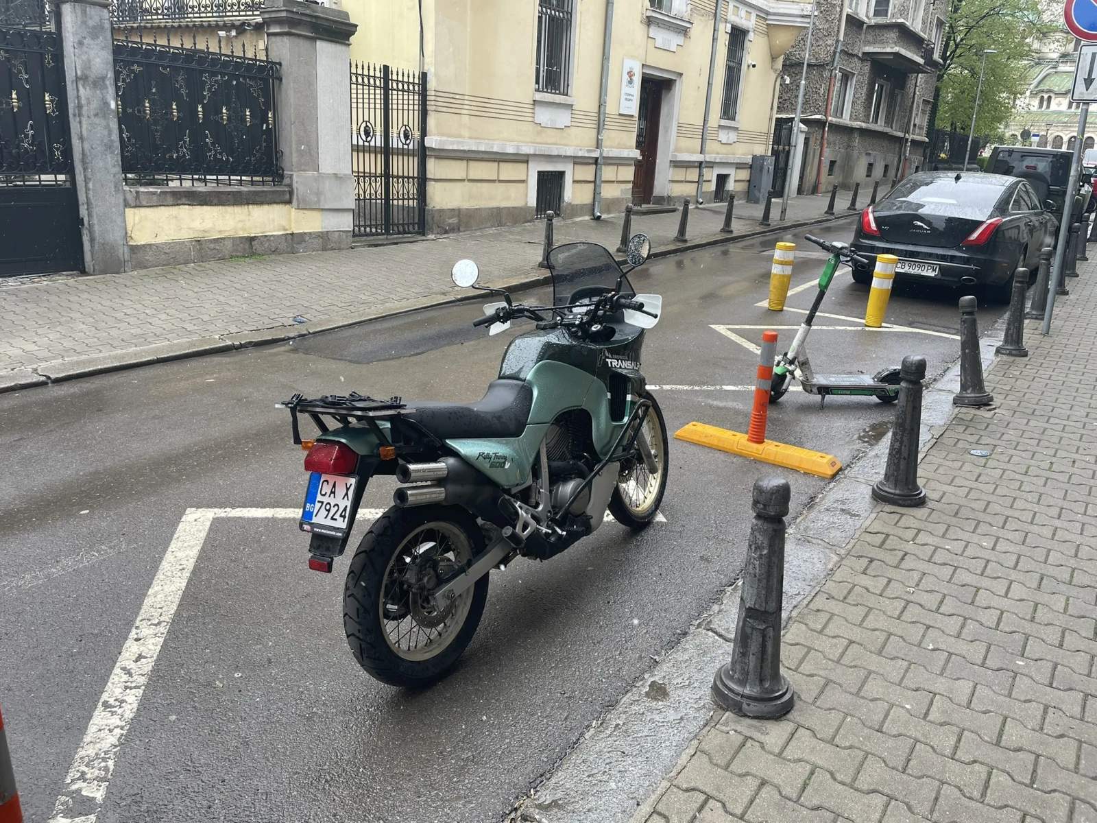 Honda Xlv TransAlp - изображение 2